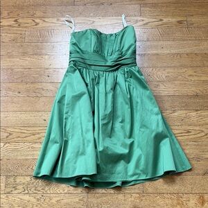 Elegant Green Strapless Dress